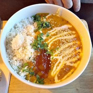 Orangebox Curry mit Reis